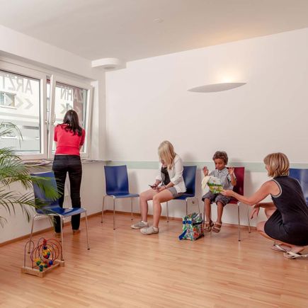 Wartezimmer bei Dr. Petra Drabo